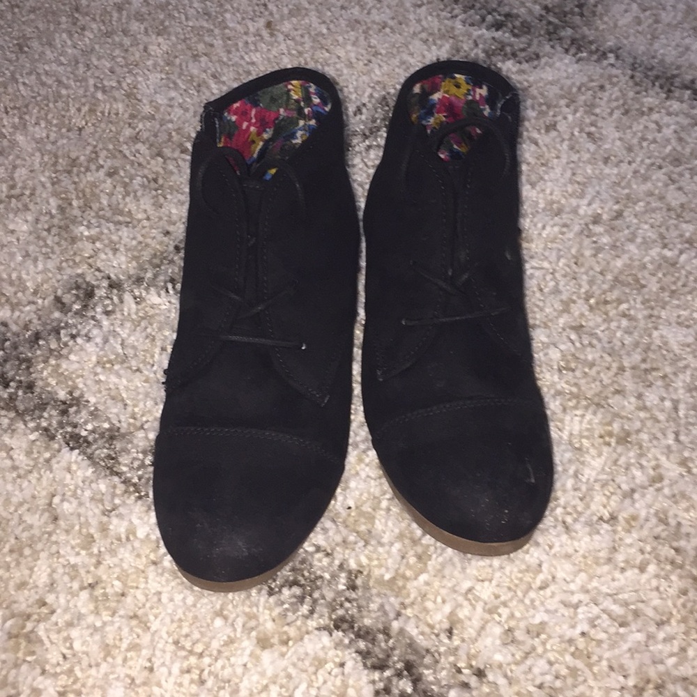 Black Booties size 6